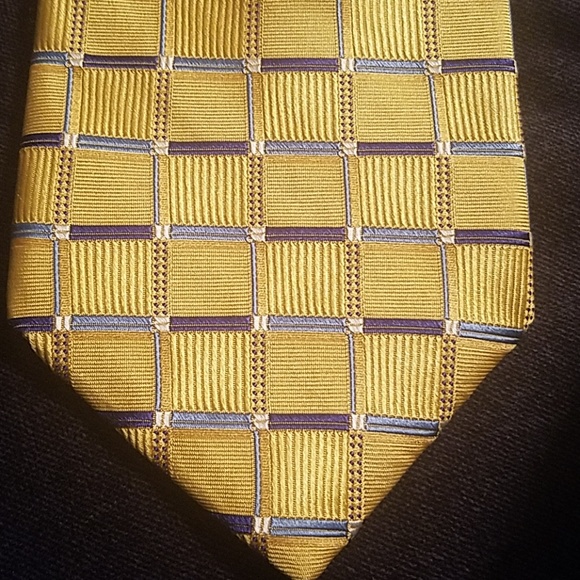 Men's Tie by Joseph A. Banks - Picture 3 of 3